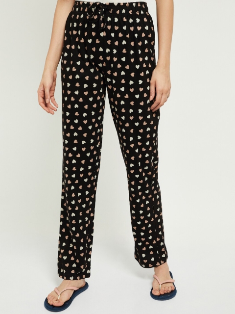 

max Women Black & White Printed Lounge Pants