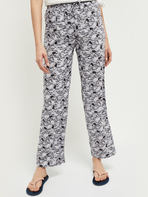 

max Women Grey & Black Printed Lounge Pants