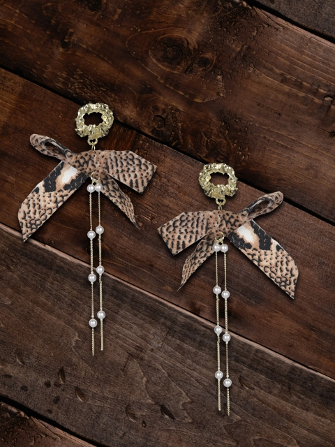 

MIDASKART Gold-Toned & Brown Contemporary Drop Earrings