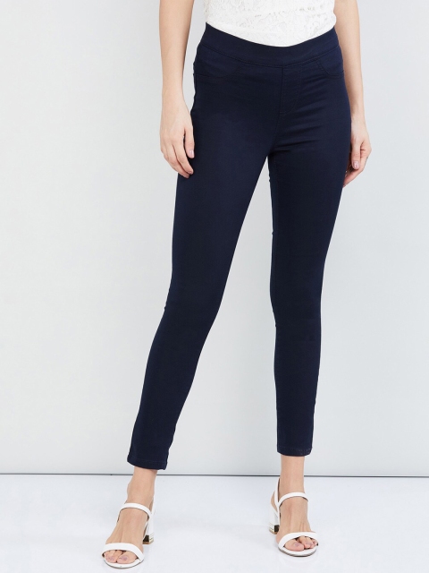 

max Women Navy Blue Solid Stonewashed Skinny Fit Jeggings