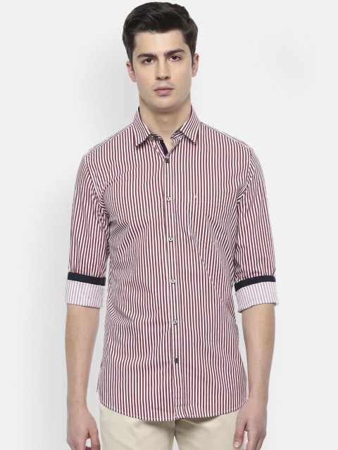 

Van Heusen Sport Men Red Slim Fit Striped Casual Shirt