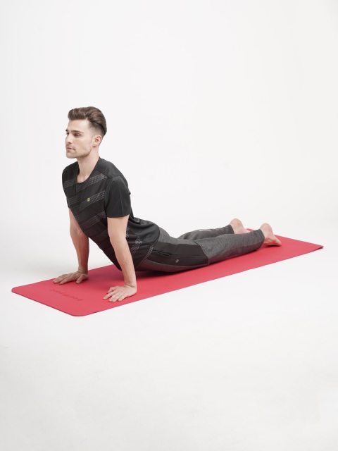 

Cultsport Raspberry Pink Solid Yoga Mat