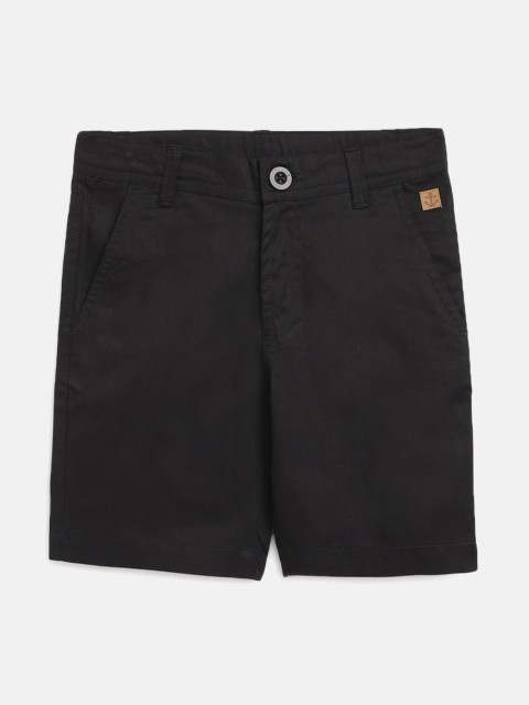 

Campana Boys Black Solid Regular Fit Regular Shorts