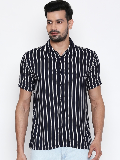 

People Men Navy Blue Slim Fit Striped Casual Shirt