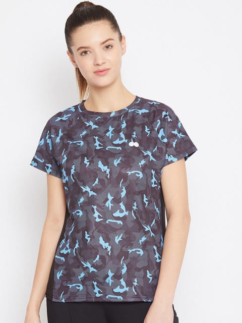 

Clovia Women Grey Printed Round Neck T-shirt