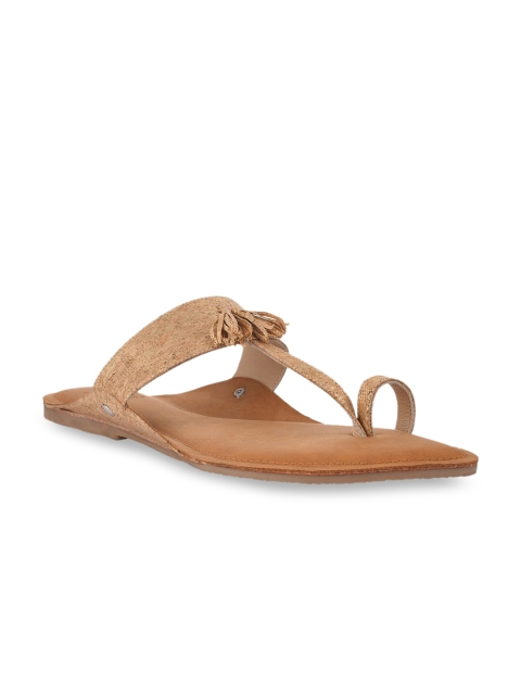 

SKO Women Beige Leather One Toe Flats