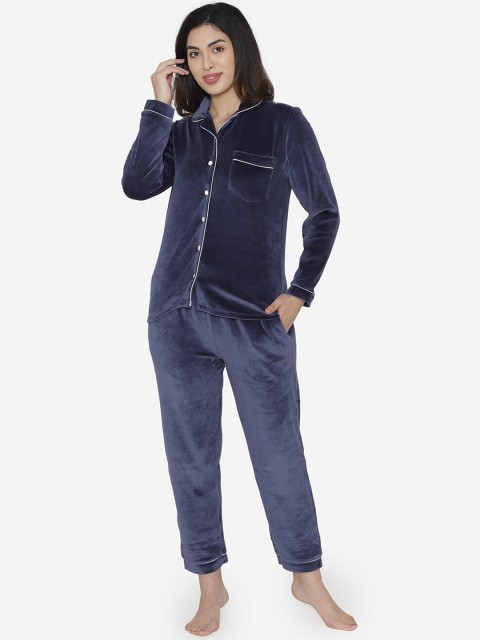 

Fluffalump Women Navy Blue Solid Night Suit