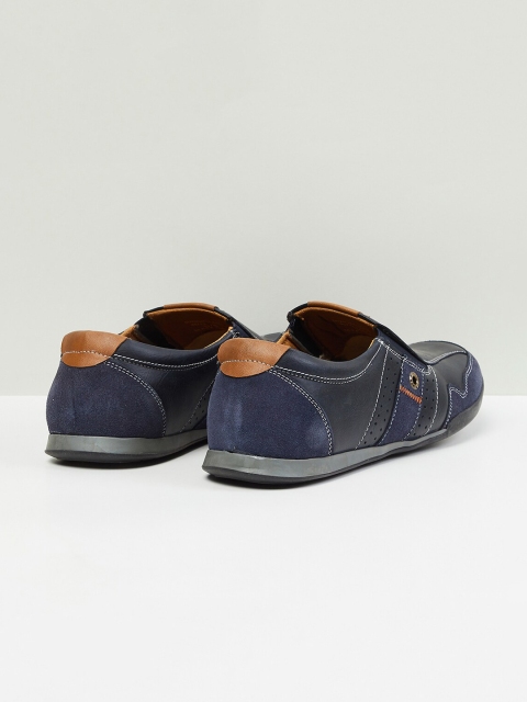 

max Men Navy Blue Loafers