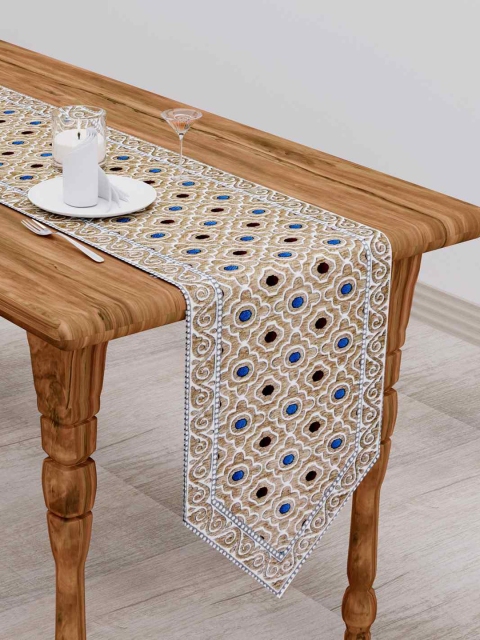 Clasiko Beige & White Woven Design 300 TC Table Runner