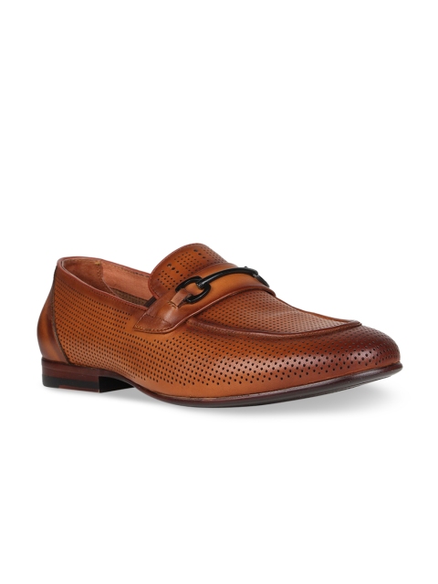 

Regal Men Brown Textured Leather Formal Loafers