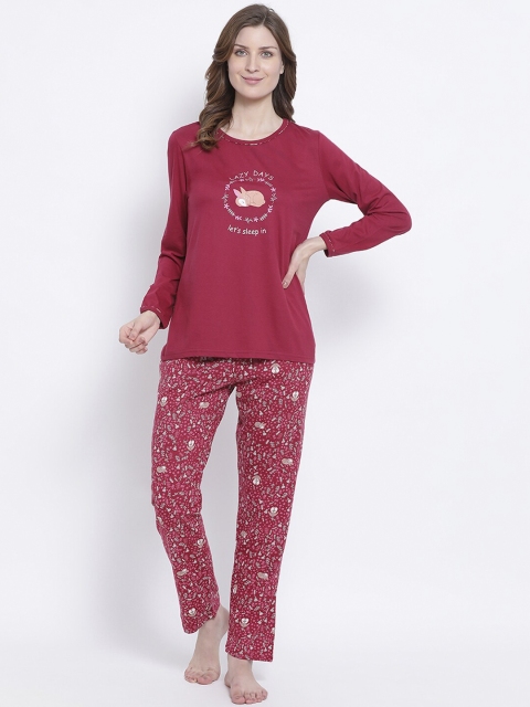 

Kanvin Women Red & White Printed Night Suit