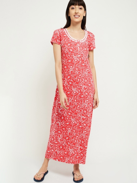 

max Women Pink & White Printed Nightdress