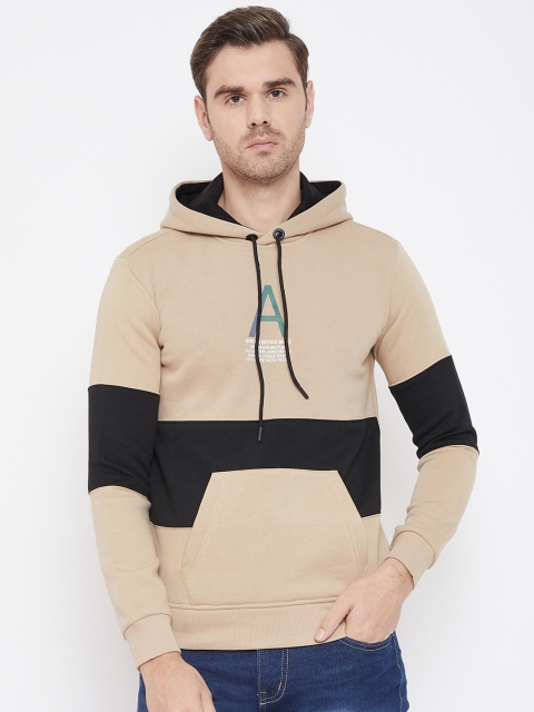 

QUBIC Men Beige & Black Colourblocked Sweatshirt