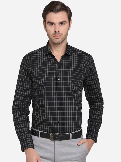 

METAL Men Black Slim Fit Checked Formal Shirt