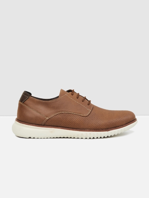 

max Men Tan Brown Derbys