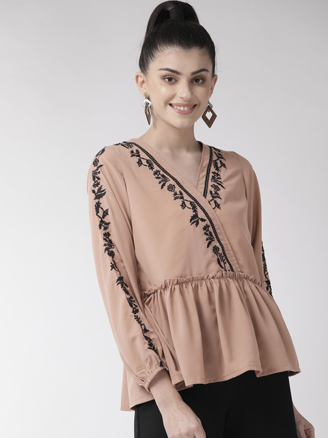 

plusS Women Beige Embroidered Peplum Top