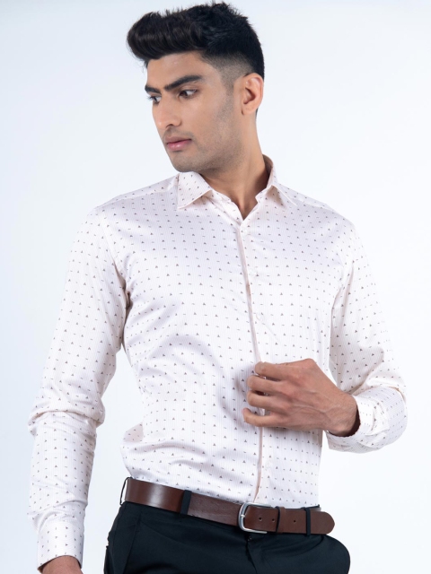 

Tistabene Men Peach-Coloured Regular Fit Printed Casual Shirt