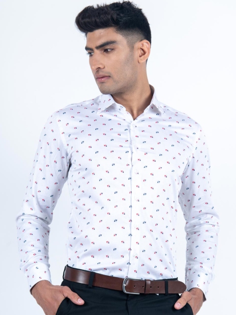 

Tistabene Men White Regular Fit Printed Casual Shirt
