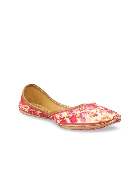 

Ta Chic Women Pink & Beige Printed Mojaris