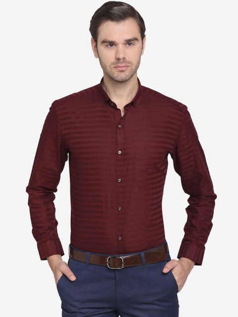 

Greenfibre Men Maroon Slim Fit Solid Casual Shirt