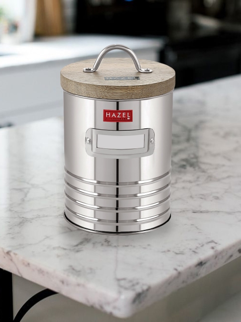 

HAZEL Set Of 2 Silver-Toned & Brown Solid Stainless Steel Storage Jars With Wooden Lid 1400 ml
