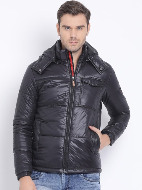 

SWISS MILITARY Men Black Solid Lightweight Padded Jacket