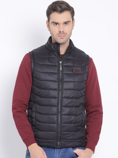 

SWISS MILITARY Men Black Solid Lightweight Padded Jacket