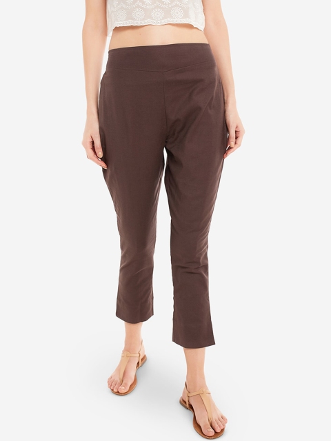 

Desi Weavess Women Coffee Brown Regular Fit Solid Regular Trousers