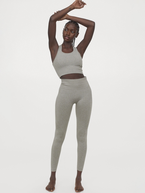 

H&M Women Green Solid Seamless Sports Tights