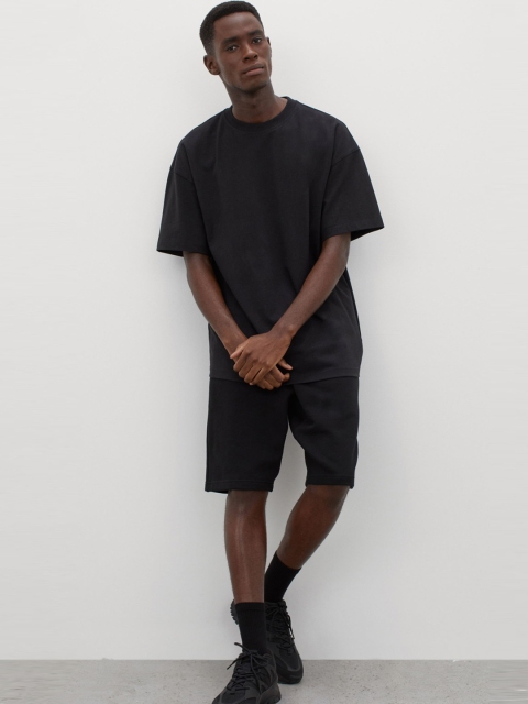 

H&M Men Black Cotton T-shirt