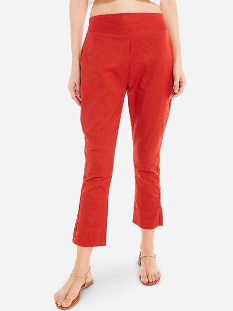 

Desi Weavess Women Red Solid Crop Regular Trousers