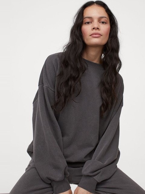

H&M Women Grey Solid Relaxed Fit Sweatshirt
