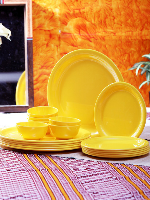 

Servewell Yellow 18 Pcs Melamine Dinner Set