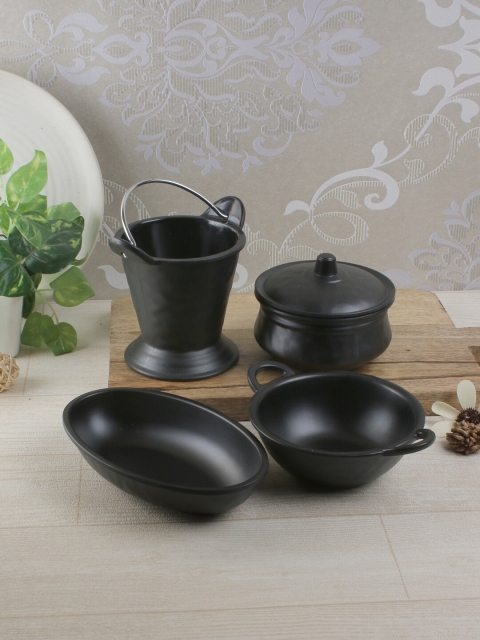 

Servewell Black Solid Set of 4 Indian Serving Bowls