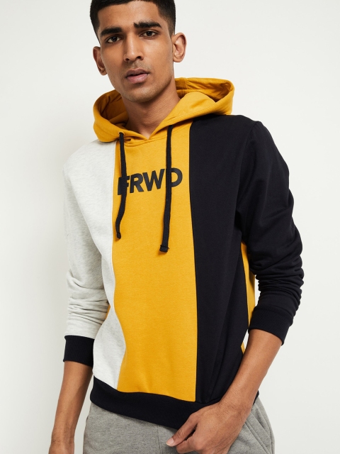 

max Men Mustard Colourblocked Sweatshirt