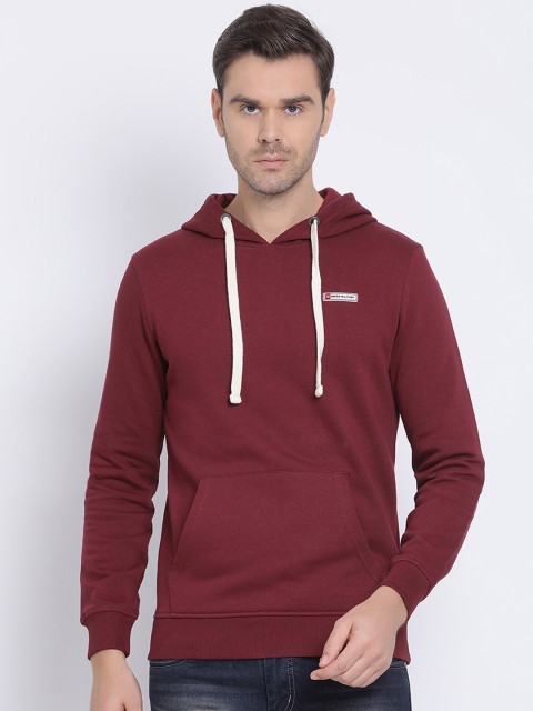 

SWISS MILITARY Men Maroon Solid Hooded Sweatshirt
