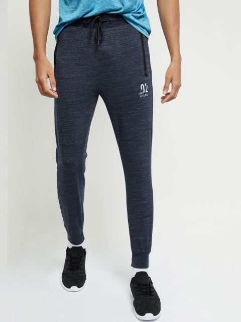 

max Men Blue Solid Joggers