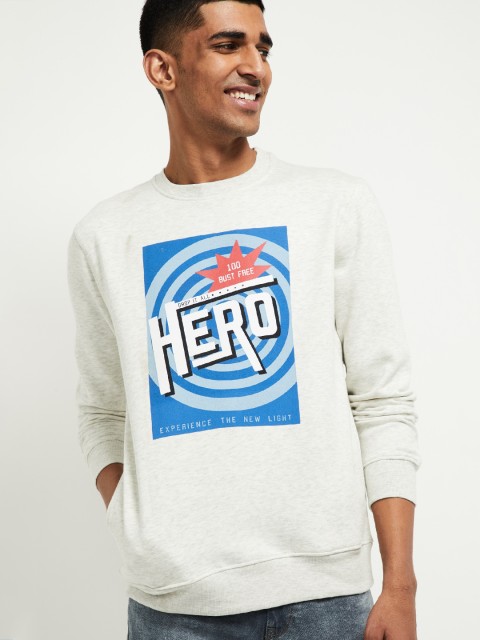 

max Men White & Blue Printed Sweatshirt