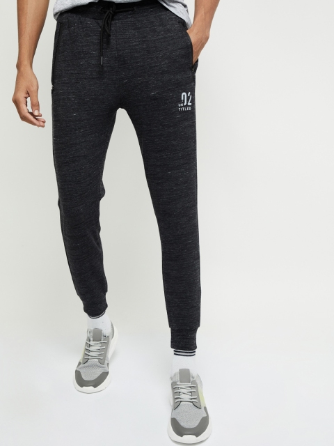 

max Men Black Solid Joggers