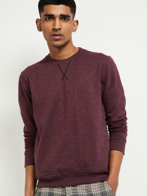 

max Men Burgundy Solid Sweatshirt