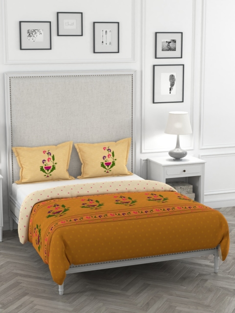 

Portico New York Mustard Yellow & Beige Printed Super King Bed Cover With 2 Pillow Covers
