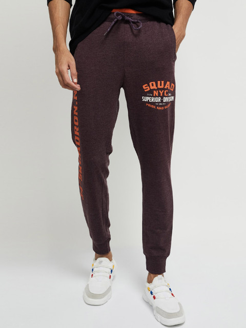 

max Men Burgundy Solid Joggers