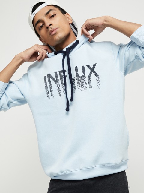 

max Men Blue Printed Sweatshirt