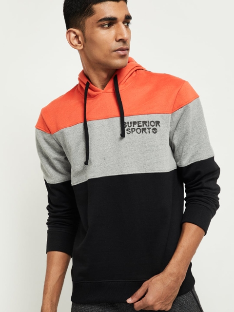 

max Men Black & Orange Colourblocked Sweatshirt