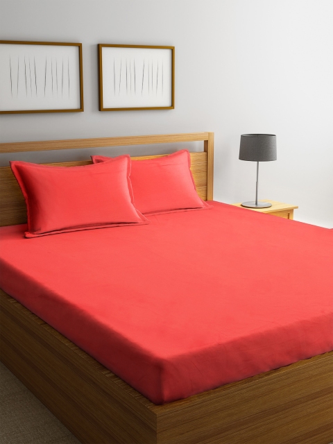 

BOMBAY DYEING Red Solid 400 TC Cotton 1 King Bedsheet with 2 Pillow Covers