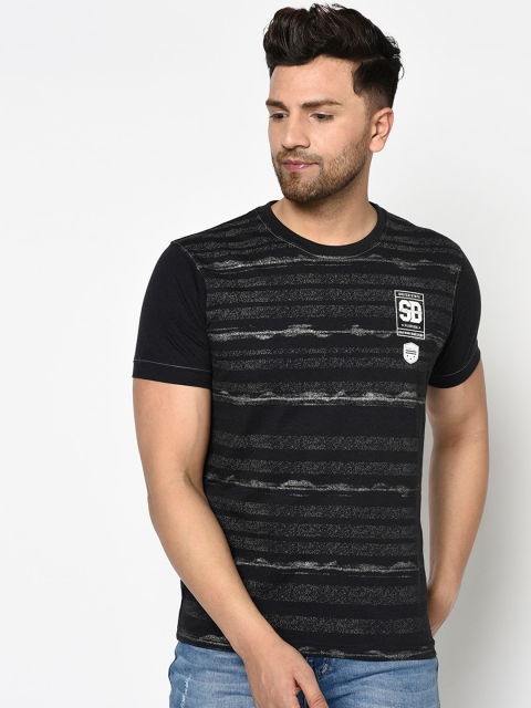 

Duke Men Black Striped Round Neck T-shirt