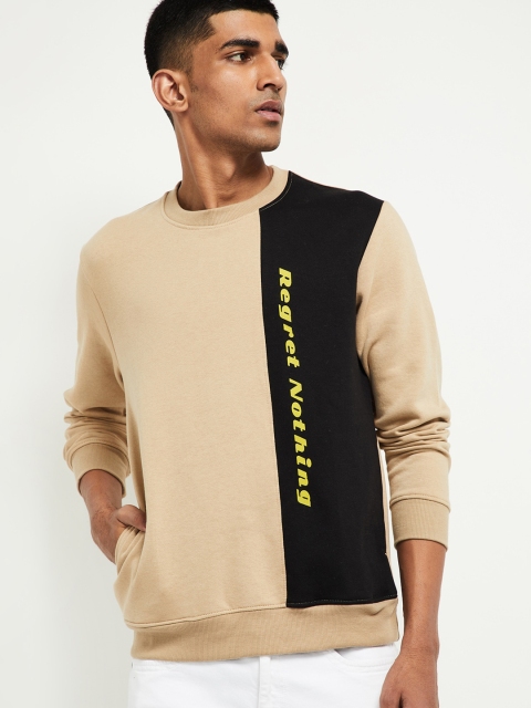 

max Men Yellow Colourblocked Sweatshirt