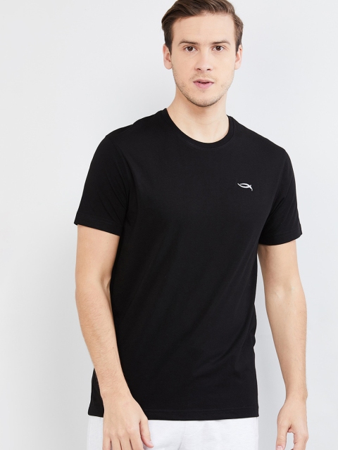 

max Men Black Solid Round Neck Lounge T-shirt