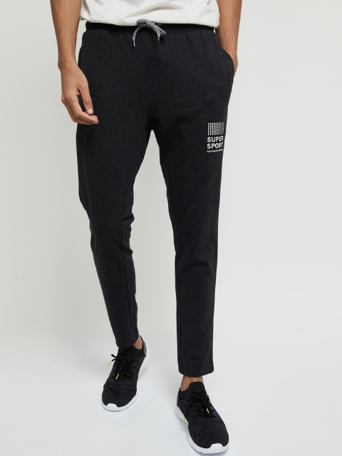 

max Men Charcoal Grey Solid Track Pants