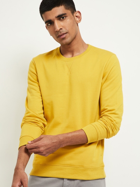 

max Men Yellow Solid Sweatshirt